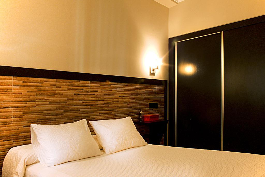 Apartamentos Turisticos Cullar Vega Phòng bức ảnh